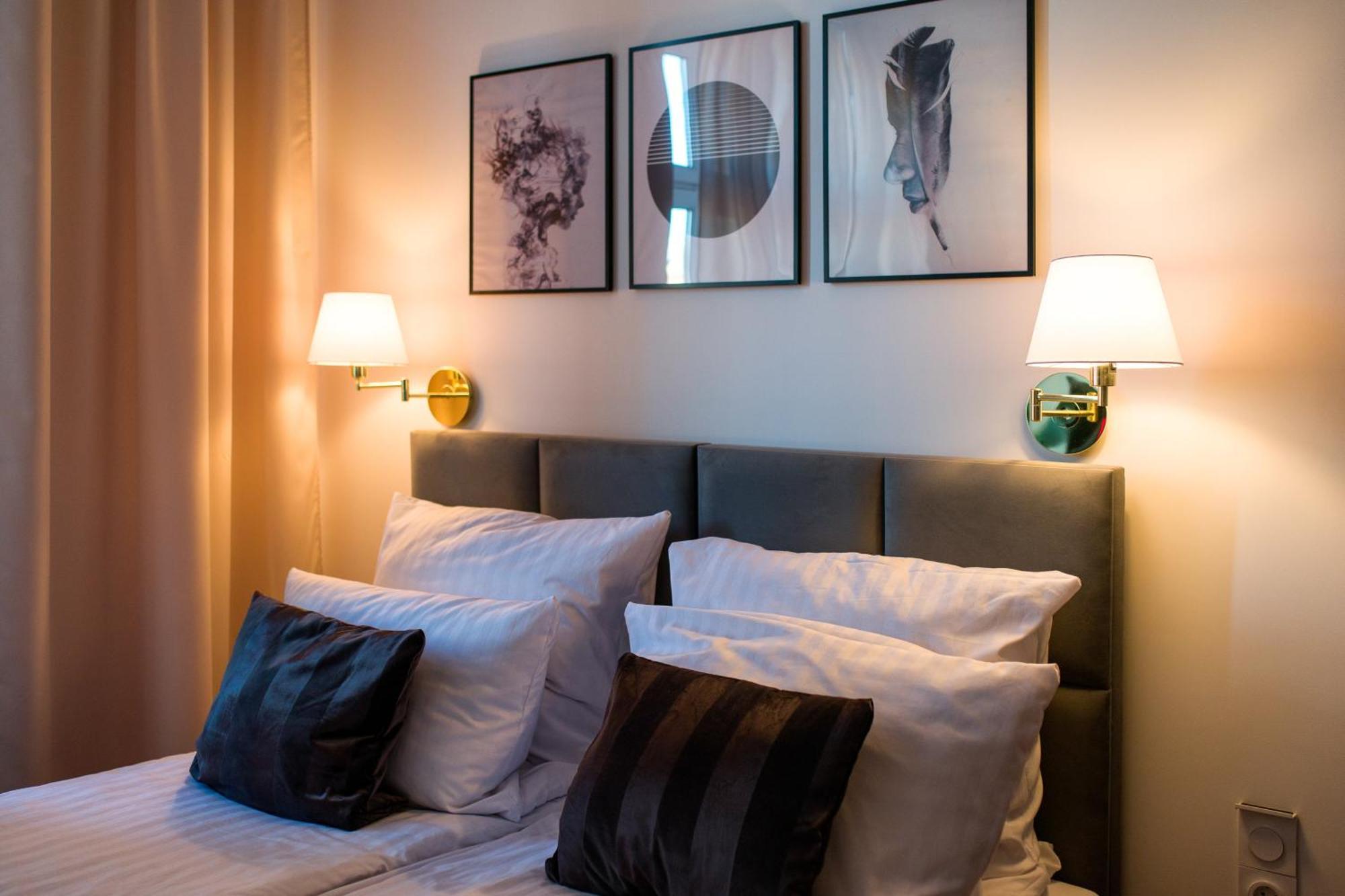Discover Krakow Apartments - Lubomirskiego St - Classic & Modern - Near Main Station, Netflix And Ac المظهر الخارجي الصورة