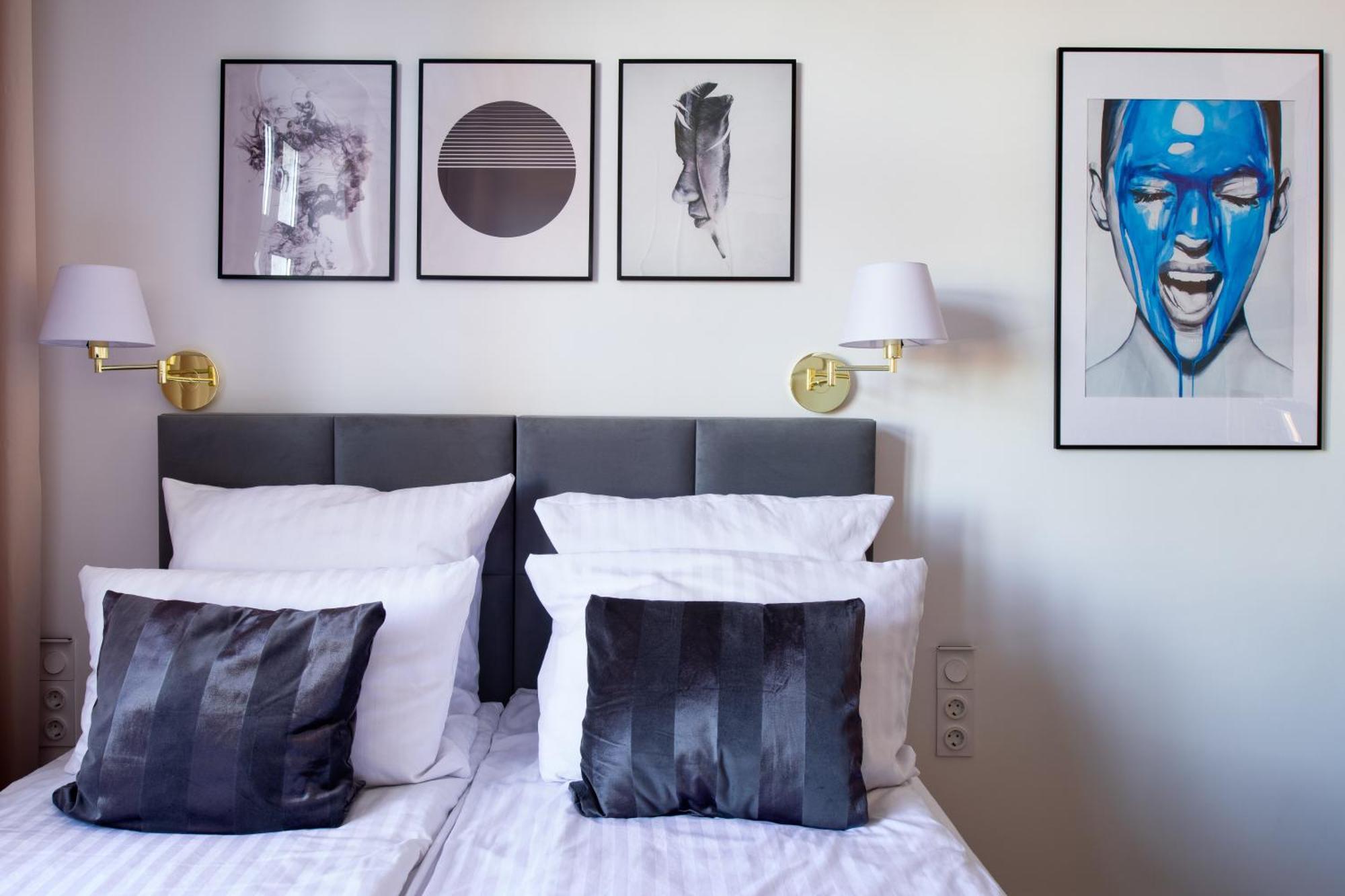 Discover Krakow Apartments - Lubomirskiego St - Classic & Modern - Near Main Station, Netflix And Ac المظهر الخارجي الصورة