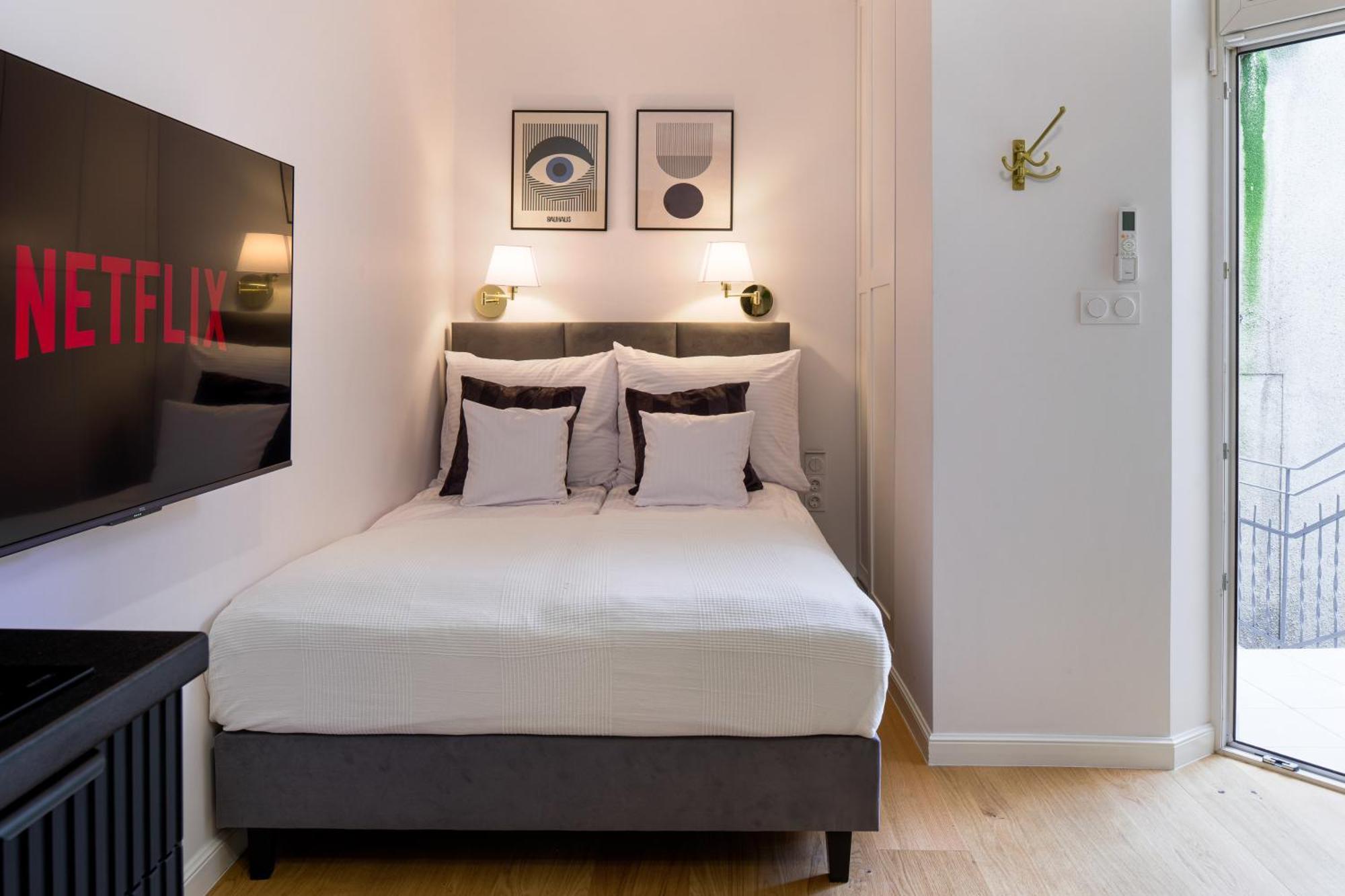 Discover Krakow Apartments - Lubomirskiego St - Classic & Modern - Near Main Station, Netflix And Ac المظهر الخارجي الصورة